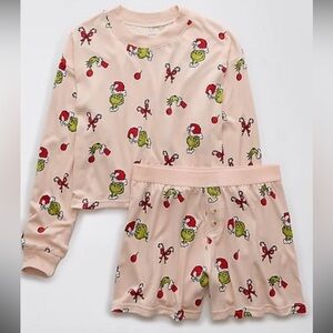 NWOT American Eagle Pink Grinch Pajama set size XXL
